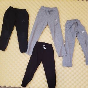 4 pairs of boys joggers